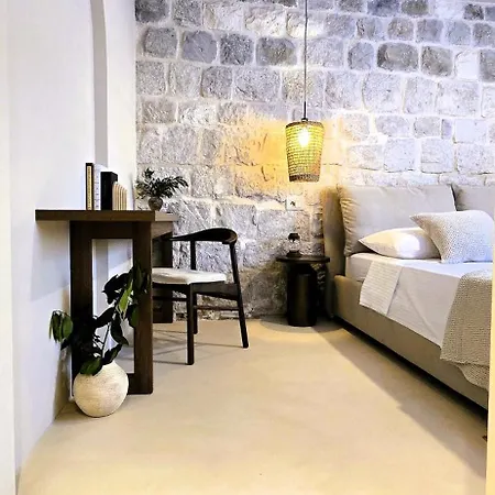 C A S A B E A S T Bed & Breakfast 4*