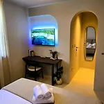 Bed and breakfast C A S A B E A S T 4*