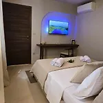 Bed and breakfast C A S A B E A S T 4*