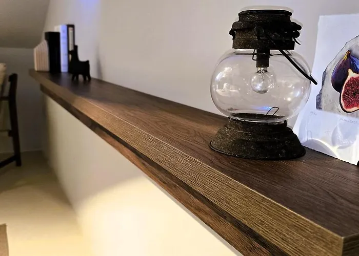 C A S A B E A S T 4*