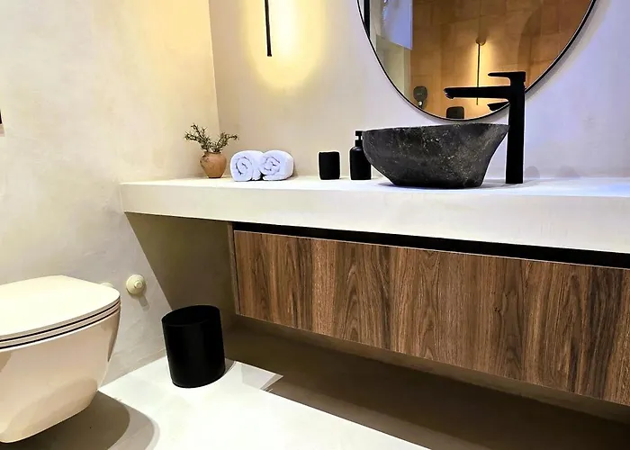 C A S A B E A S T 4*