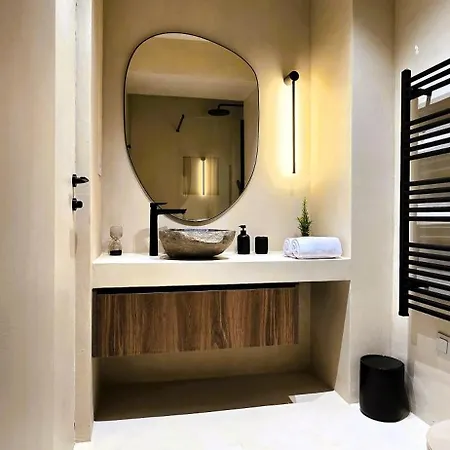 B&B C A S A B E A S T