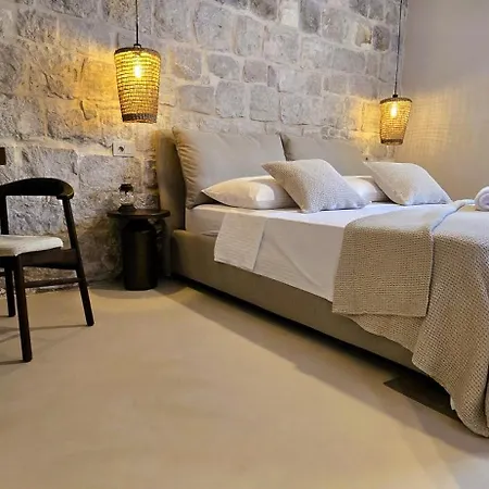 C A S A B E A S T Bed & Breakfast 4*