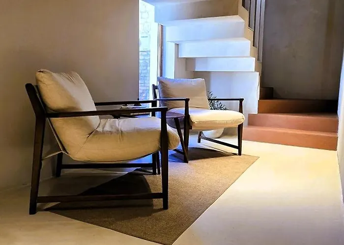 C A S A B E A S T 4* Split