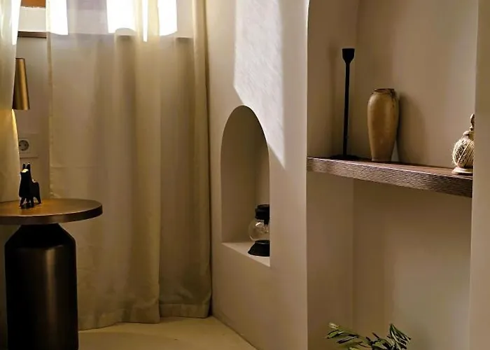 C A S A B E A S T 4* Split