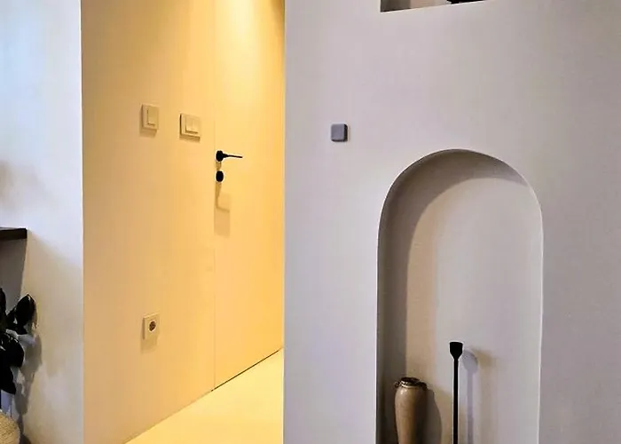 C A S A B E A S T Bed & Breakfast 4*